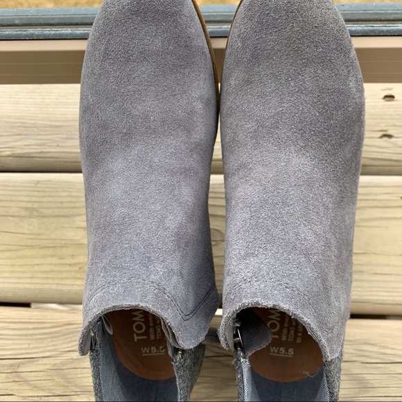 TOMS Suede / Wool Delia Bootie - Picture 5 of 6